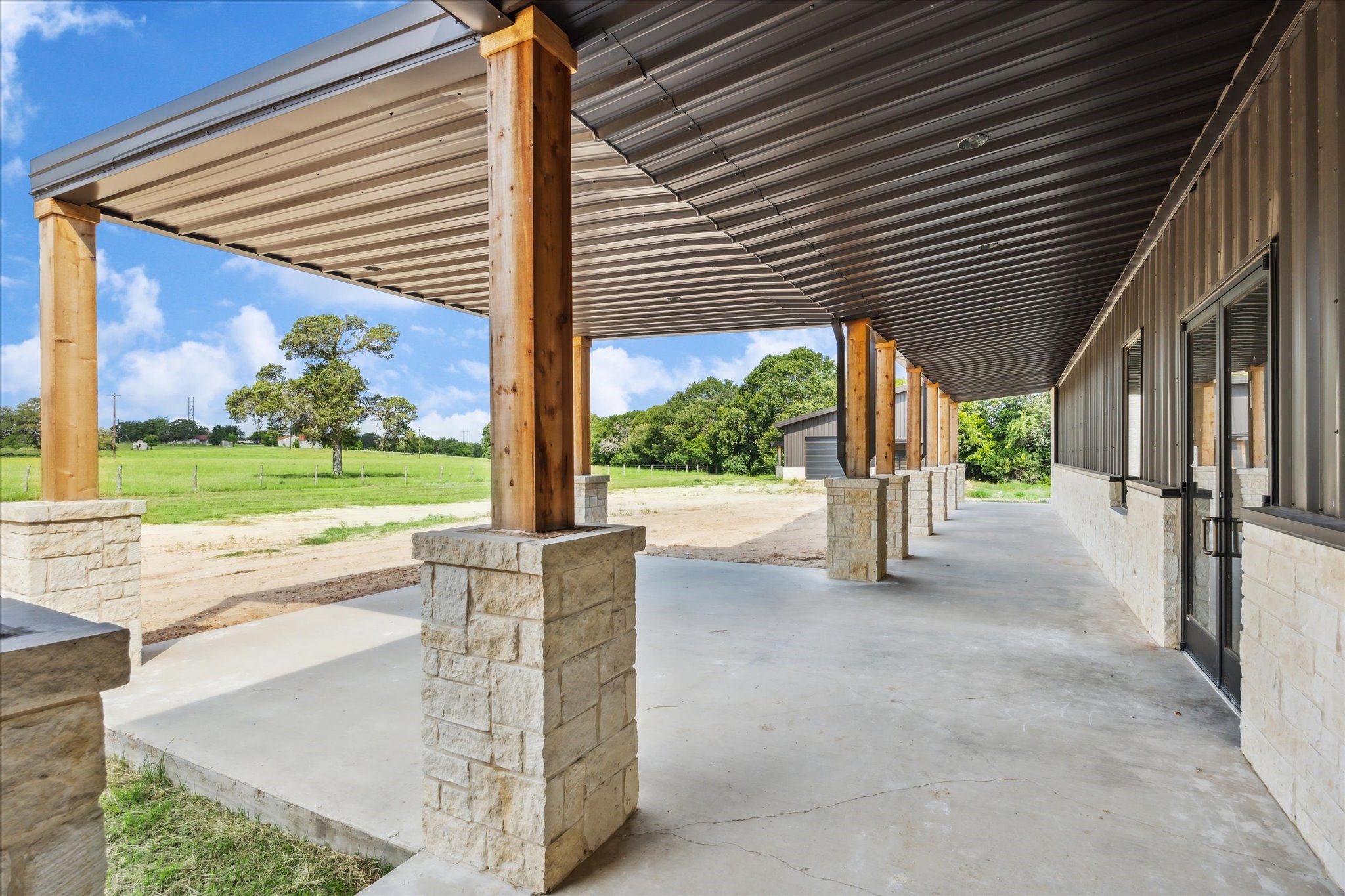 1286 Highway 237 Round Top, TX 78954 - Photo 10 of 24