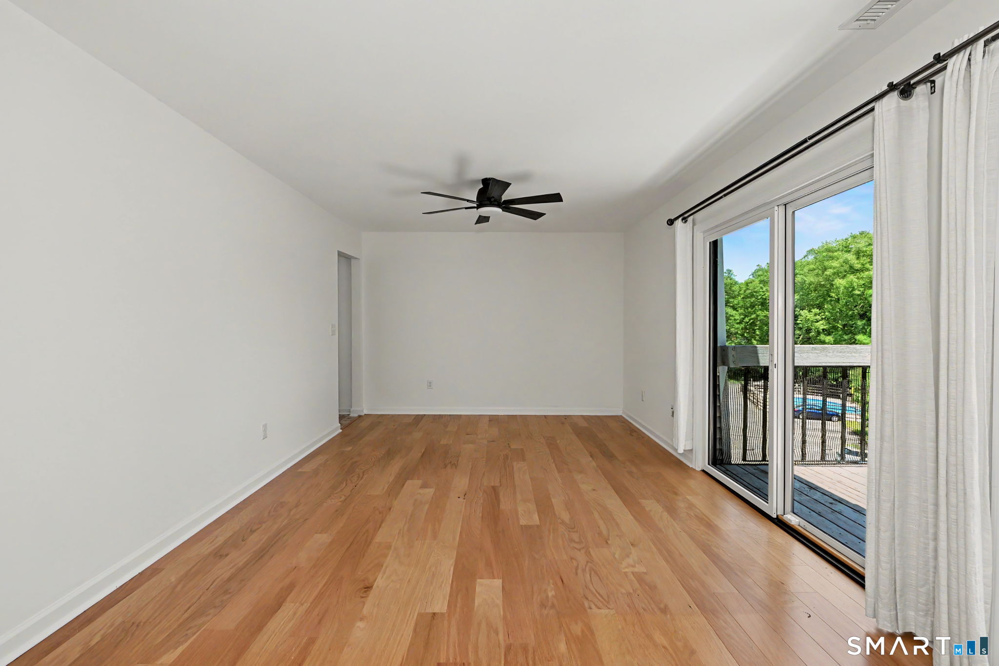 73 Riverside Avenue, Unit 3A Stamford, CT 06905 - Photo 8 of 26