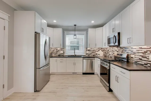 $620,000 | 4240 North McVicker Avenue, Chicago, IL 60634