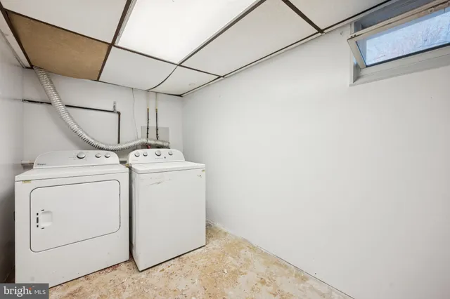 $2,400 | 610 Lee Avenue, Beverly, NJ 08010