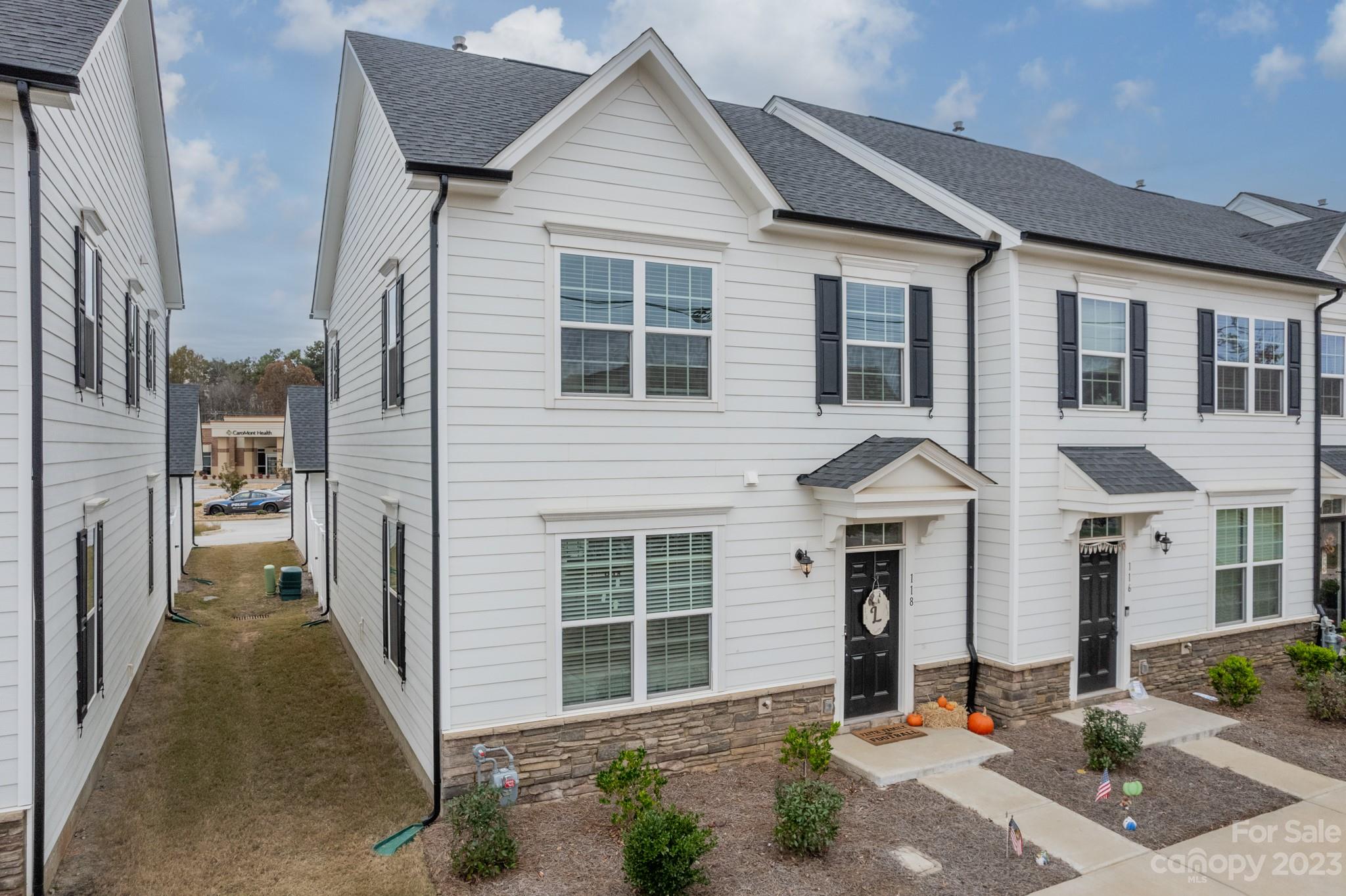 118 Hamrick Road Gastonia, NC 28056 - Photo 3 of 41 Gallery Image 3