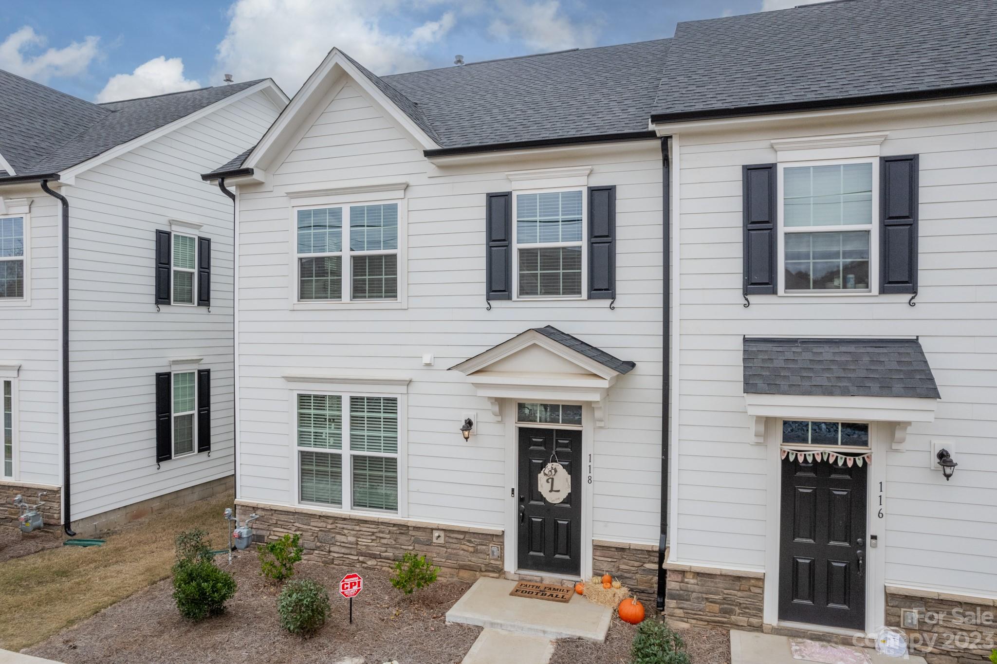 118 Hamrick Road Gastonia, NC 28056 - Photo 4 of 41 Gallery Image 4