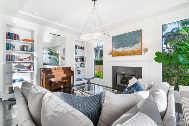 $6,600,000 | 126 Golden Beach Drive, Golden Beach, FL 33160