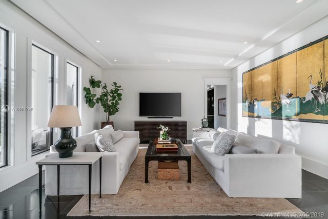 $6,600,000 | 126 Golden Beach Drive, Golden Beach, FL 33160