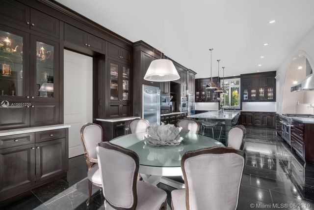 $6,600,000 | 126 Golden Beach Drive, Golden Beach, FL 33160