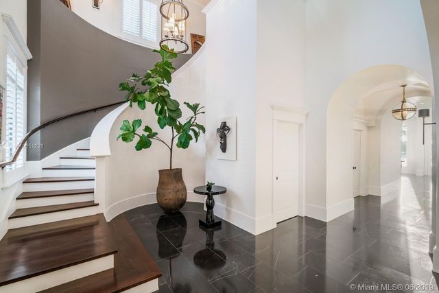 $6,600,000 | 126 Golden Beach Drive, Golden Beach, FL 33160