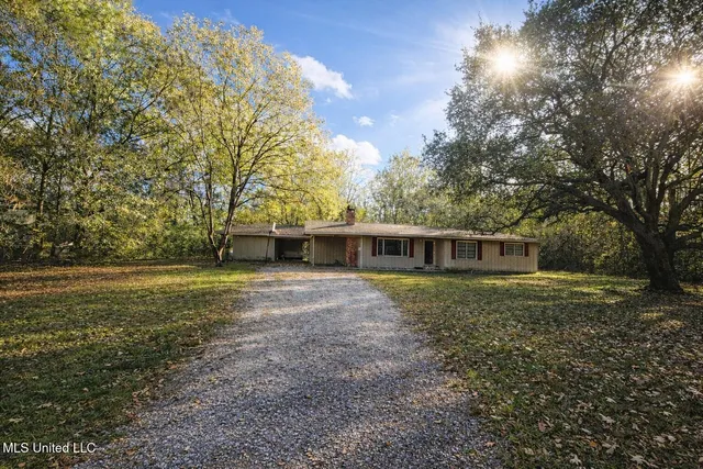 $88,000 | 4620 Sutton Avenue, Moss Point, MS 39563