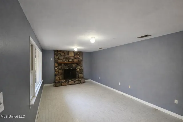 $79,900 | 4620 Sutton Avenue, Moss Point, MS 39563