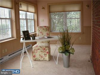 1685 Hampton Road Jenkintown, PA 19046 - Photo 7 of 12 Library