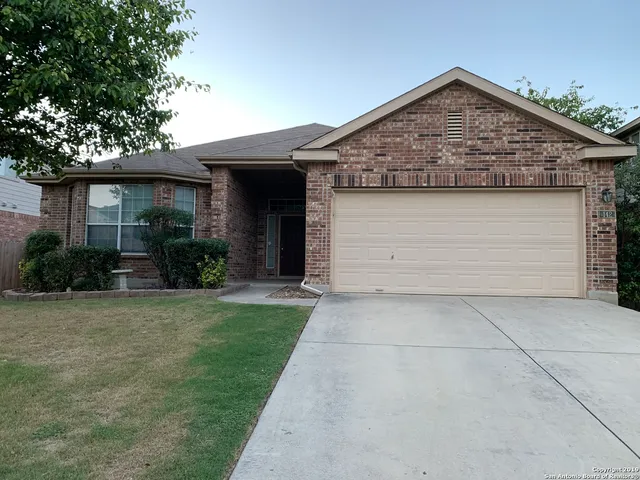 $1,800 | 142 Blue Sage Lane, Unit 6, Cibolo, TX 78108