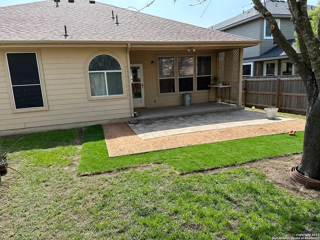 $1,800 | 142 Blue Sage Lane, Unit 6, Cibolo, TX 78108