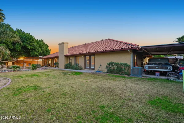 $899,000 | 4562 East Elmwood Street, Mesa, AZ 85205