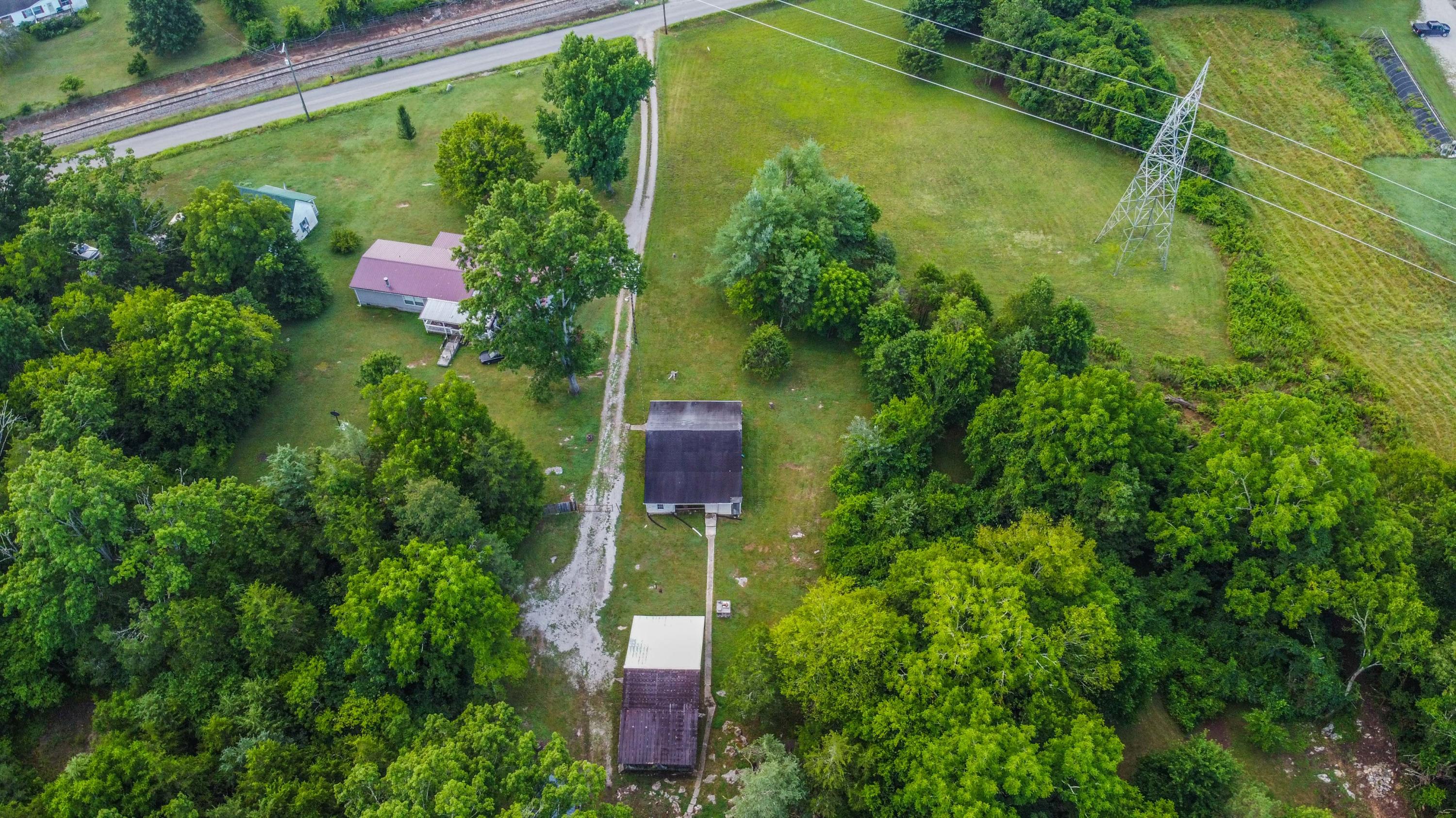 7905 Corryton Luttrell Road Corryton, TN 37721 - Photo 26 of 38 0FEC27C9-8A1E-4583-A611-67059AAD6549