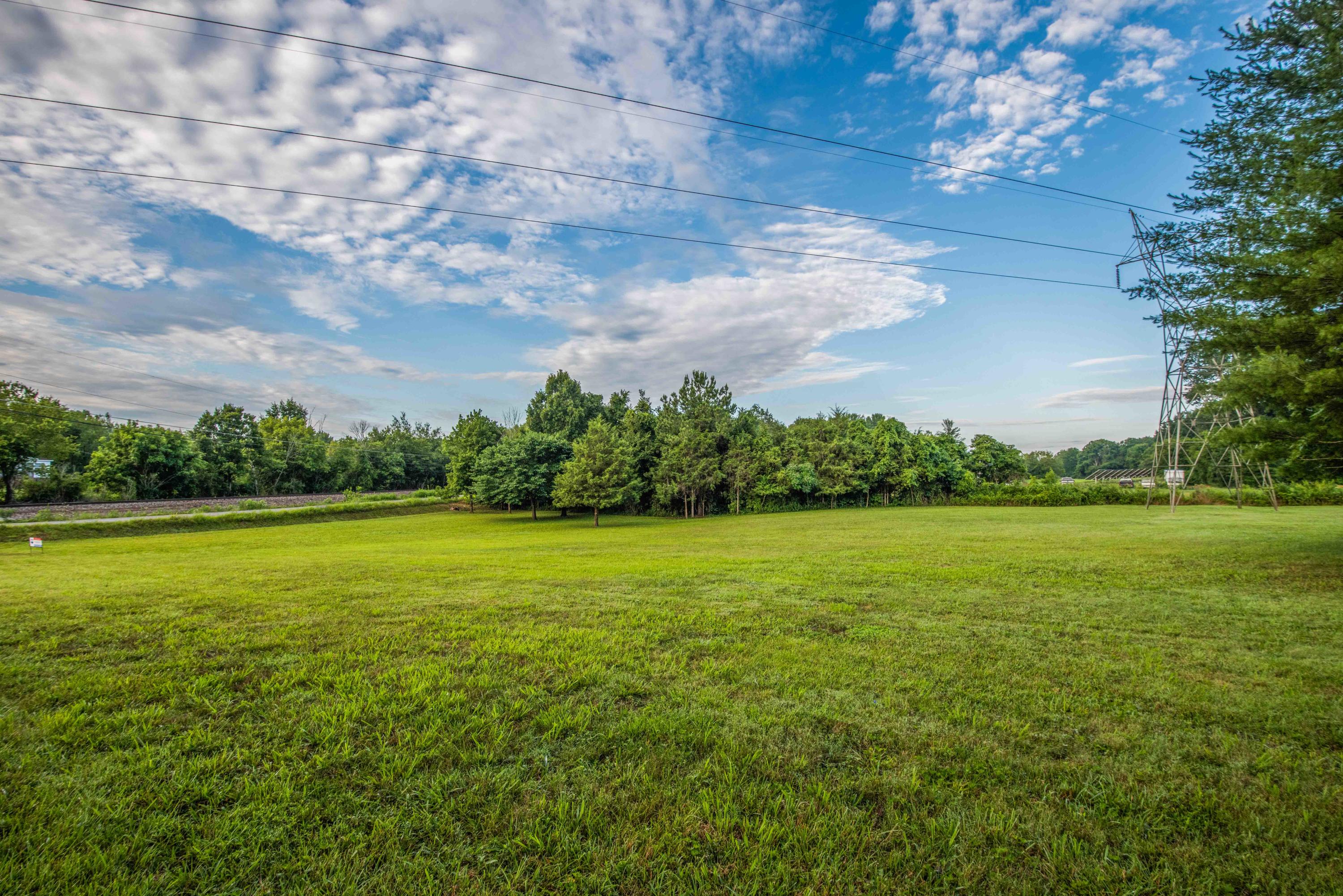 7905 Corryton Luttrell Road Corryton, TN 37721 - Photo 10 of 38 F176284A-07FE-4BF7-8BCB-C704C6BB66DE