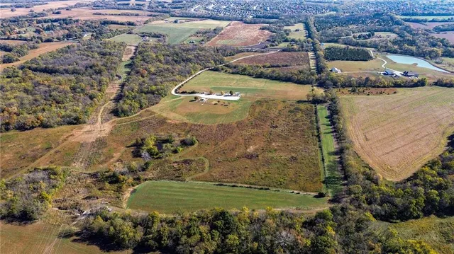 $8,385,000 | Hook Road, Lee's Summit, MO 64082