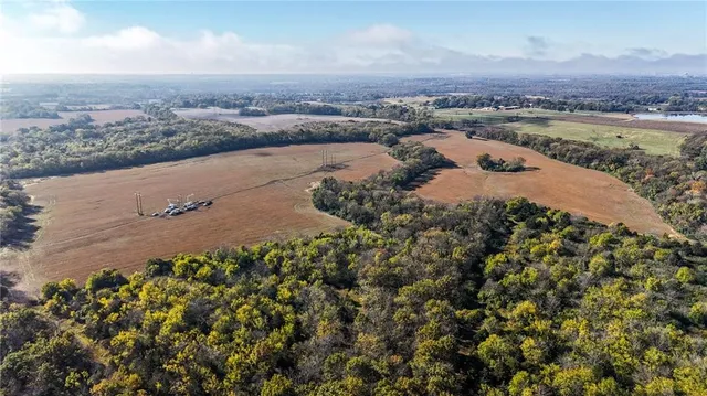 $8,385,000 | Hook Road, Lee's Summit, MO 64082