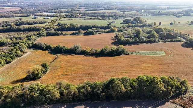 $8,385,000 | Hook Road, Lee's Summit, MO 64082