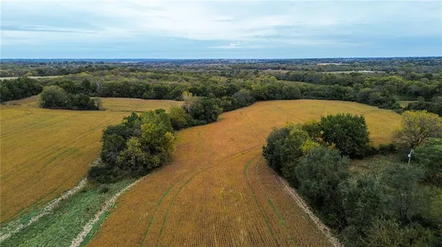 $8,385,000 | Hook Road, Lee's Summit, MO 64082