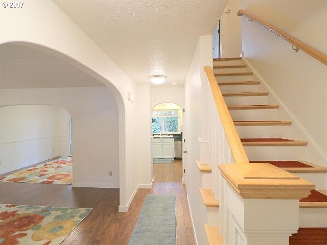 1286 South Cedar Loop Canby, OR 97013 - Photo 13 of 28 Gallery Image 13