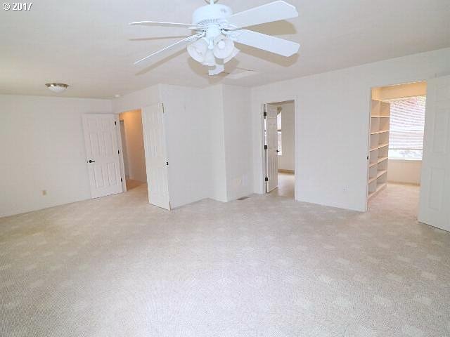 1286 South Cedar Loop Canby, OR 97013 - Photo 14 of 28 Gallery Image 14