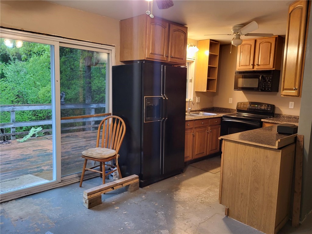 707 Gibson Hill Road Coventry, RI 02827 - Photo 8 of 16