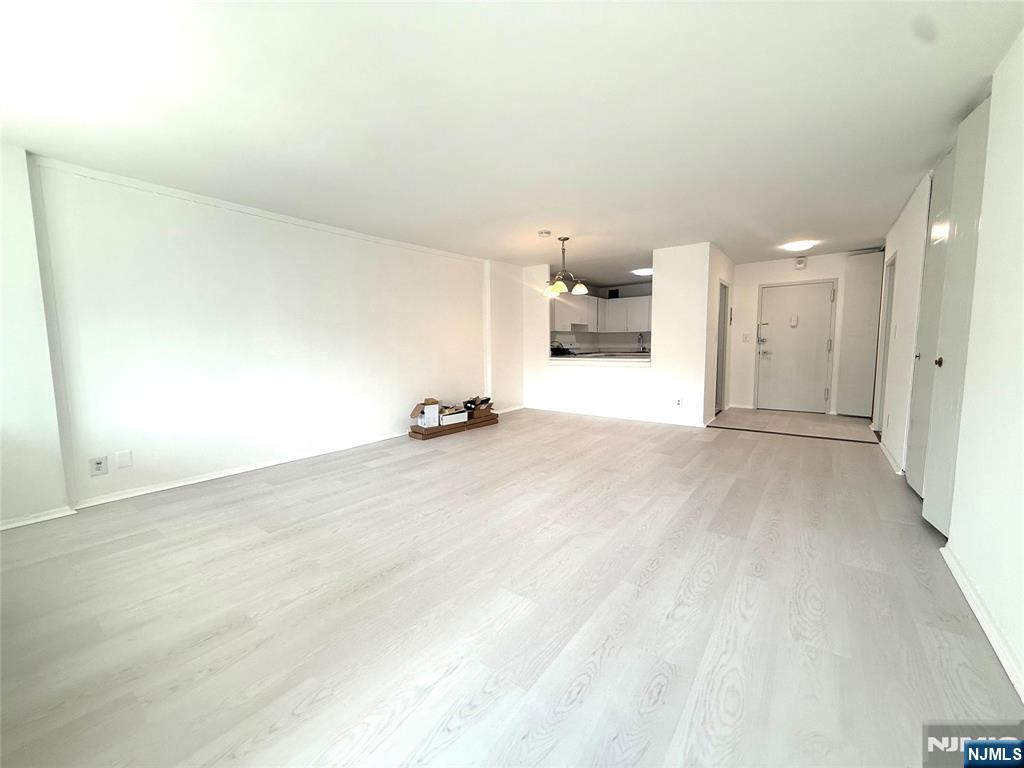 1203 River Road, Unit 14M Edgewater, NJ 07020 - Photo 12 of 22