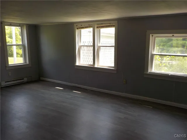 $198,900 | 5617 Valley Drive, Elbridge, NY 13080