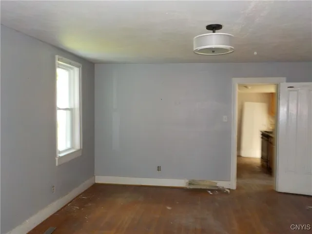 $198,900 | 5617 Valley Drive, Elbridge, NY 13080