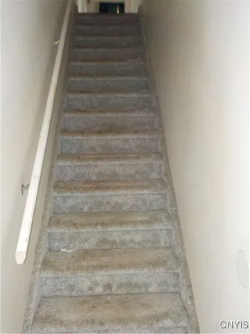 $198,900 | 5617 Valley Drive, Elbridge, NY 13080