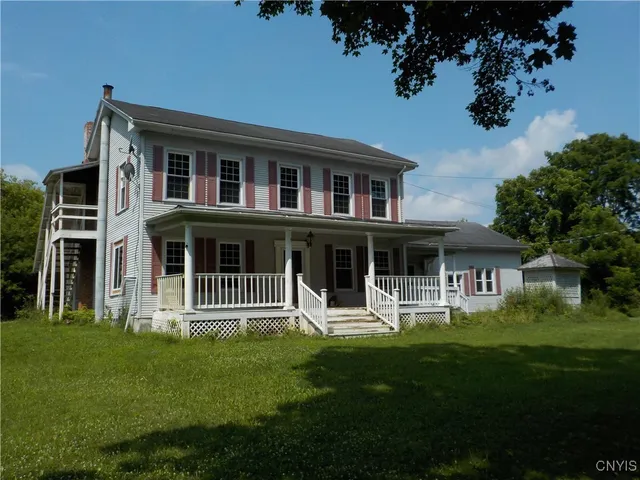 $198,900 | 5617 Valley Drive, Elbridge, NY 13080