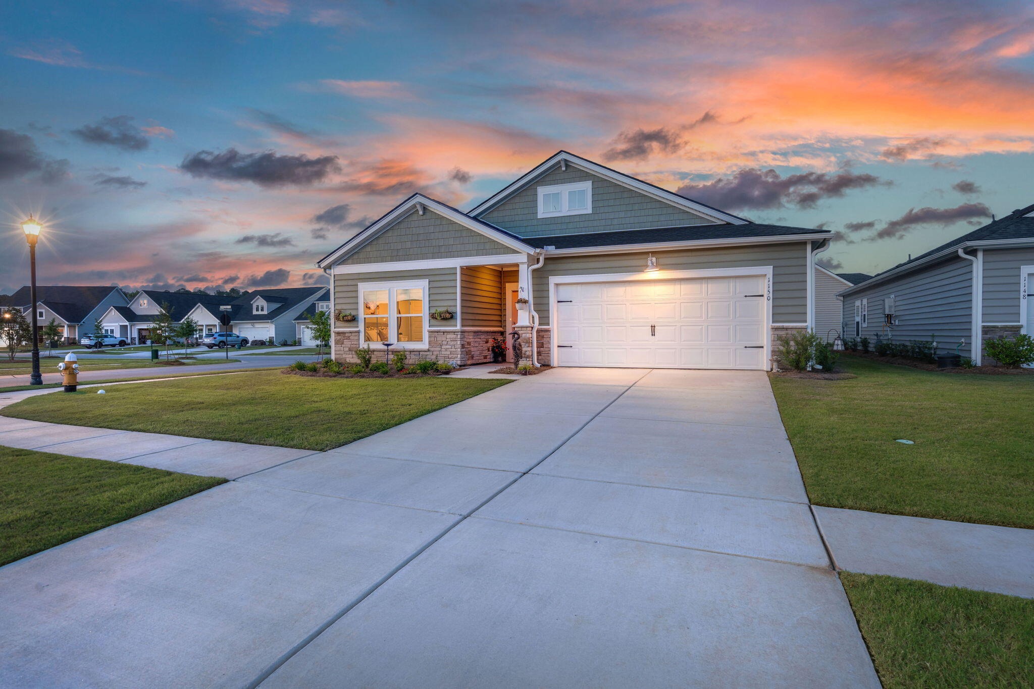1150 Cooper Point Street Summerville, SC 29485 - Photo 3 of 60 40