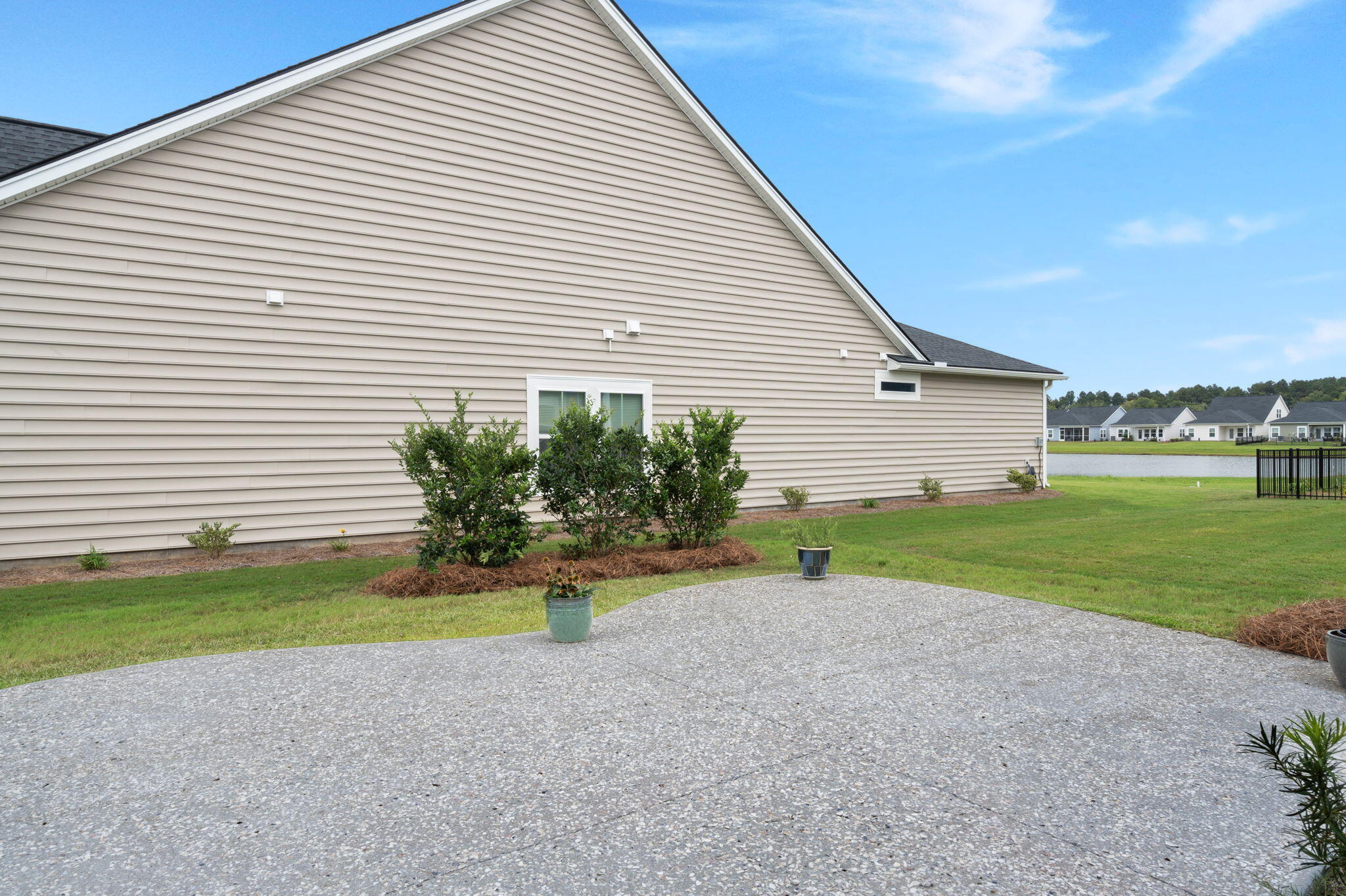 1150 Cooper Point Street Summerville, SC 29485 - Photo 51 of 60 11