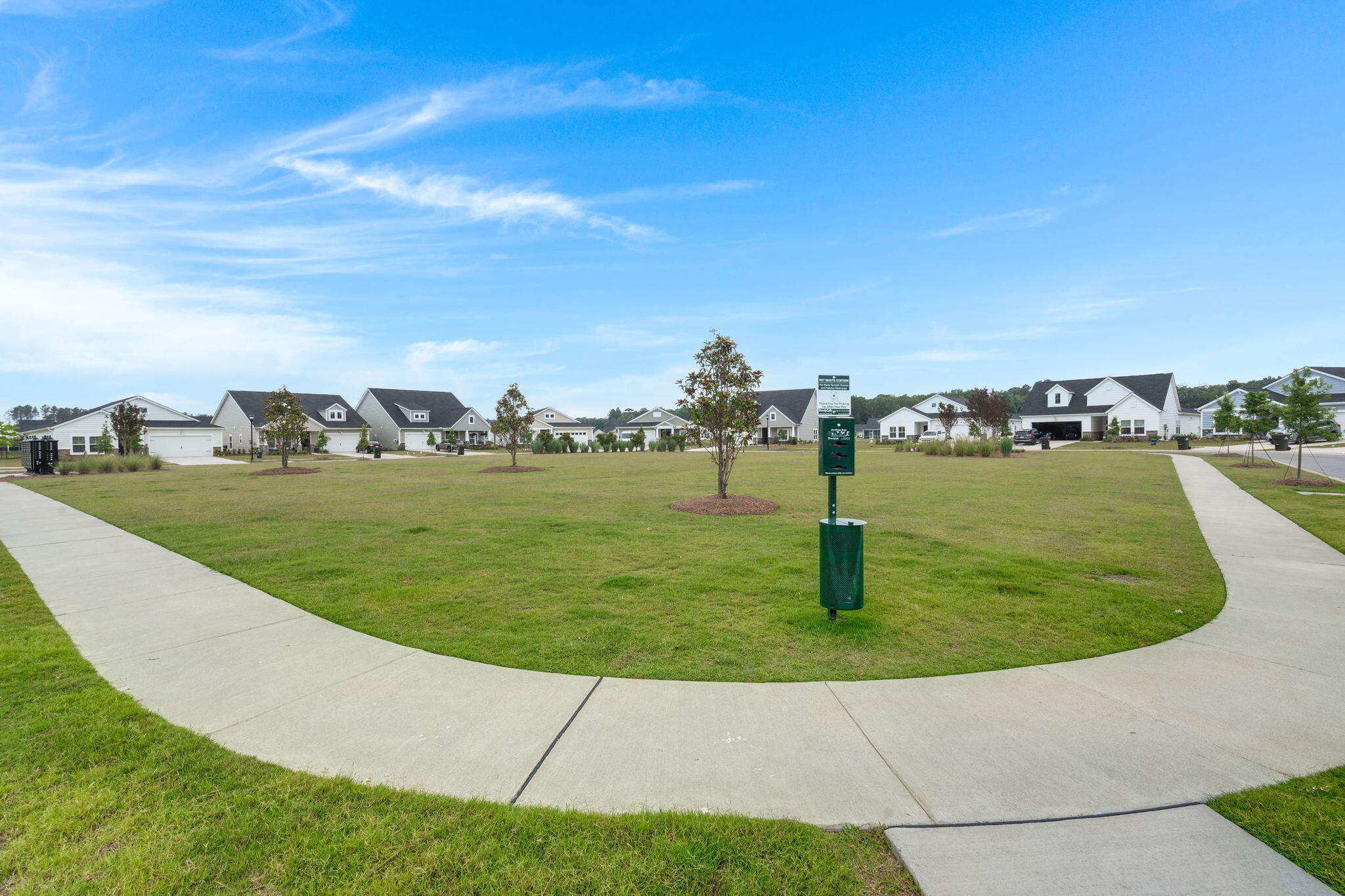 1150 Cooper Point Street Summerville, SC 29485 - Photo 55 of 60 36