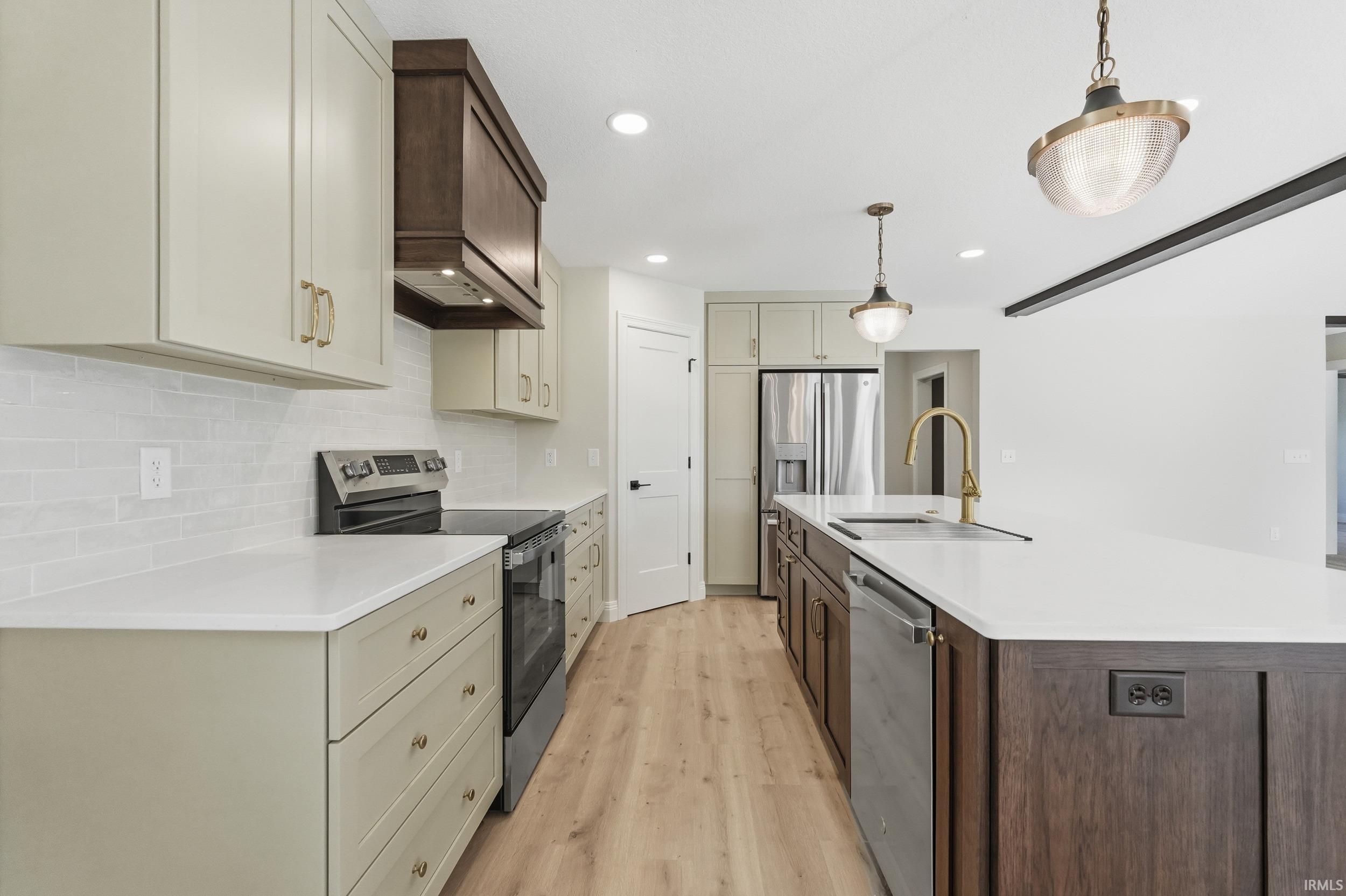 5648 Rothman Road Fort Wayne, IN 46835 - Photo 4 of 36