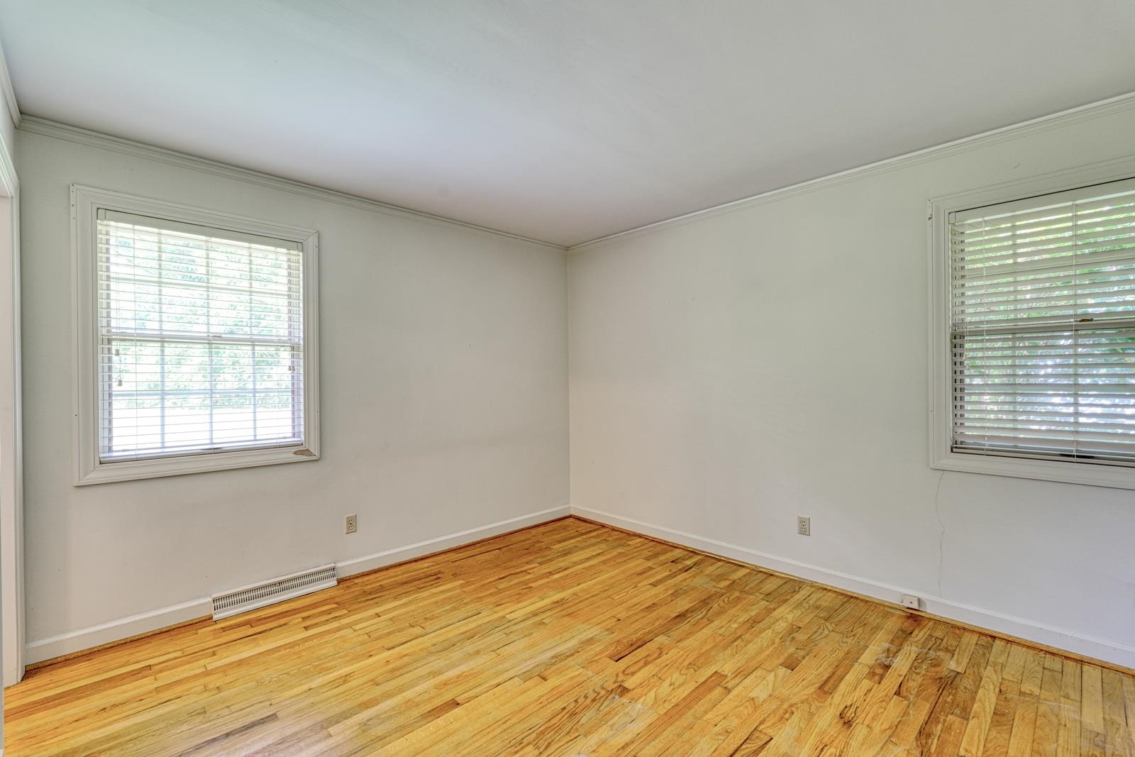 129 East Main Street Duncan, SC 29334 - Photo 15 of 46