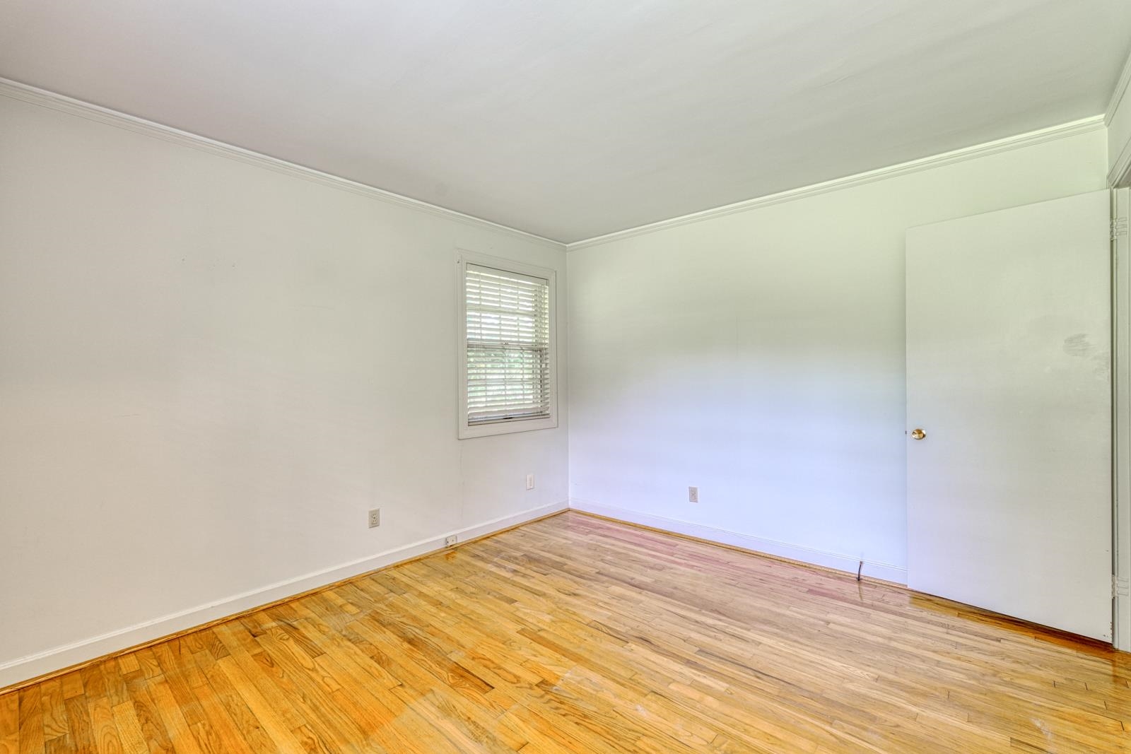 129 East Main Street Duncan, SC 29334 - Photo 18 of 46