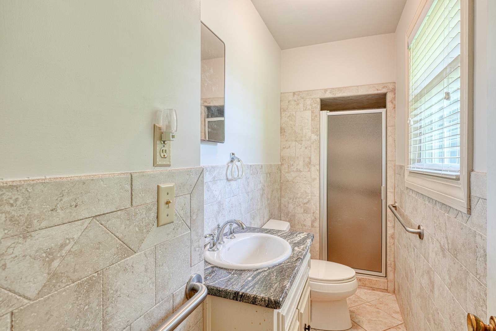 129 East Main Street Duncan, SC 29334 - Photo 20 of 46