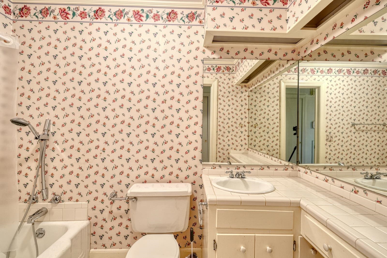 129 East Main Street Duncan, SC 29334 - Photo 22 of 46