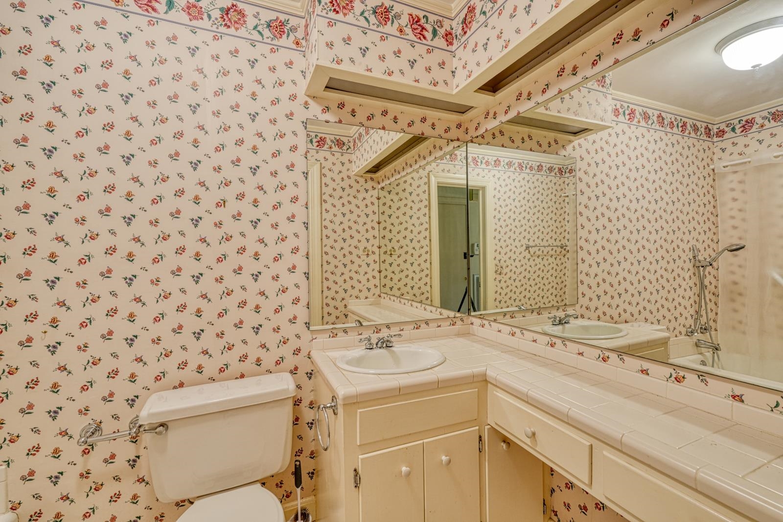 129 East Main Street Duncan, SC 29334 - Photo 23 of 46