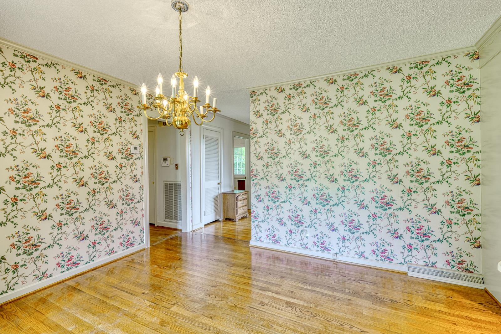 129 East Main Street Duncan, SC 29334 - Photo 26 of 46