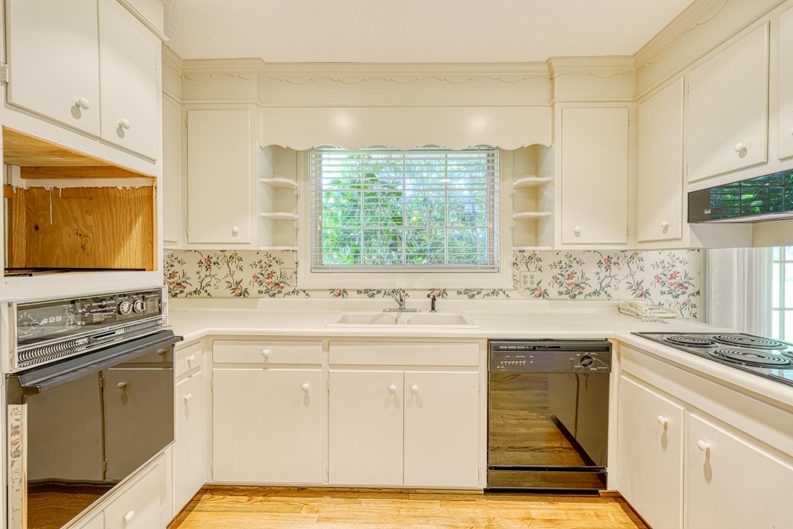 129 East Main Street Duncan, SC 29334 - Photo 30 of 46