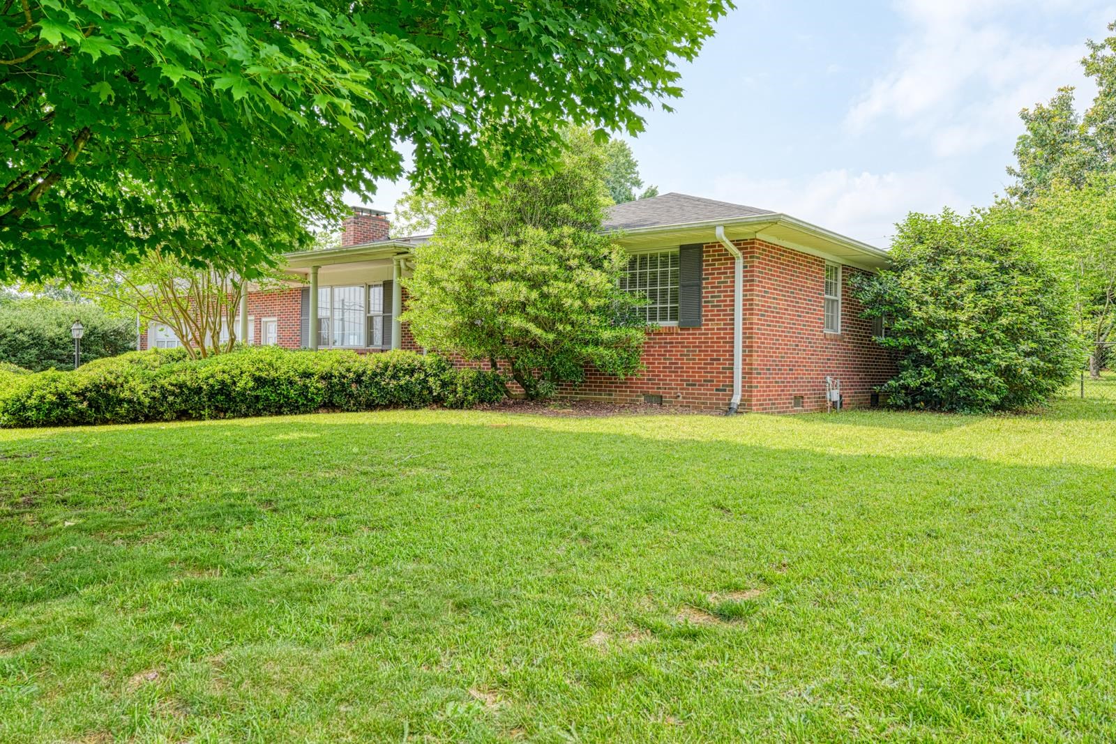 129 East Main Street Duncan, SC 29334 - Photo 34 of 46