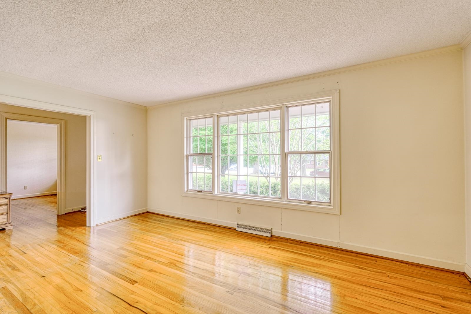 129 East Main Street Duncan, SC 29334 - Photo 6 of 46