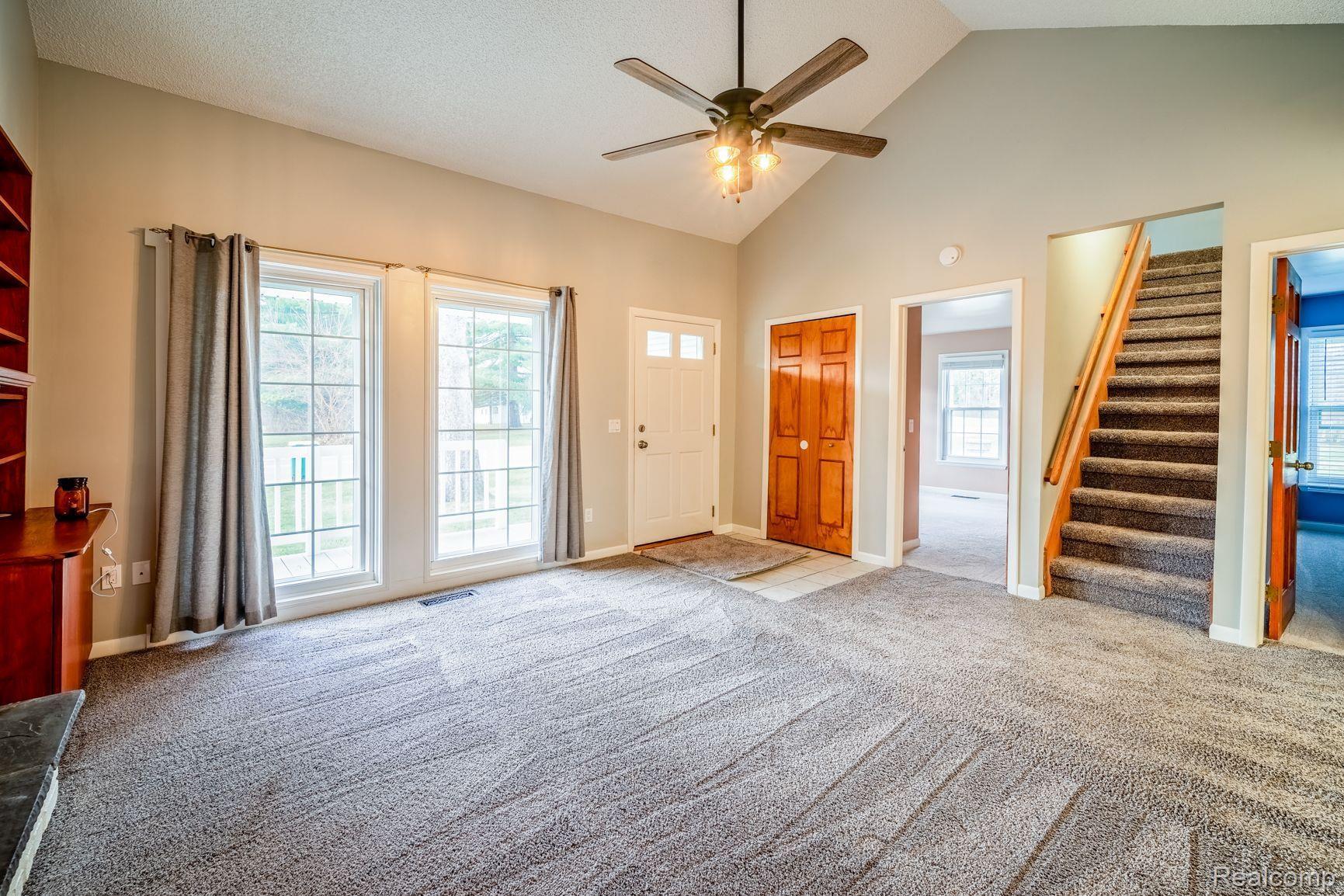 19169 Hannan Road New Boston, MI 48164 - Photo 9 of 42 Gallery Image 9