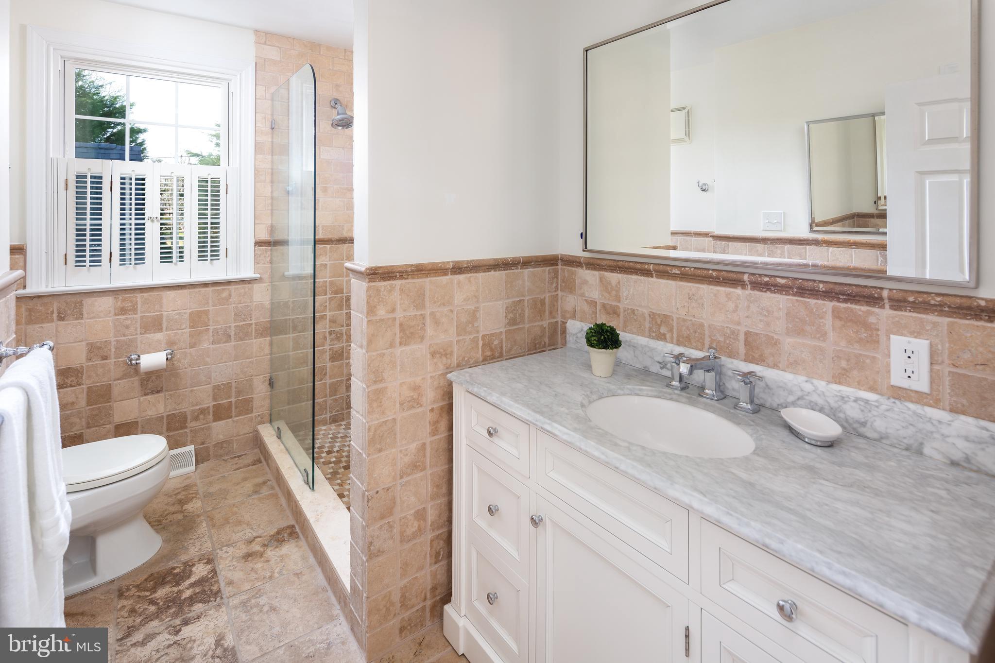 131 Golfview Road Ardmore, PA 19003 - Photo 15 of 16 Hall Bathroom.