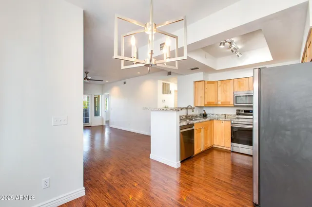 $359,000 | 3640 North 38th Street, Unit 205, Phoenix, AZ 85018