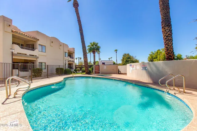 $359,000 | 3640 North 38th Street, Unit 205, Phoenix, AZ 85018