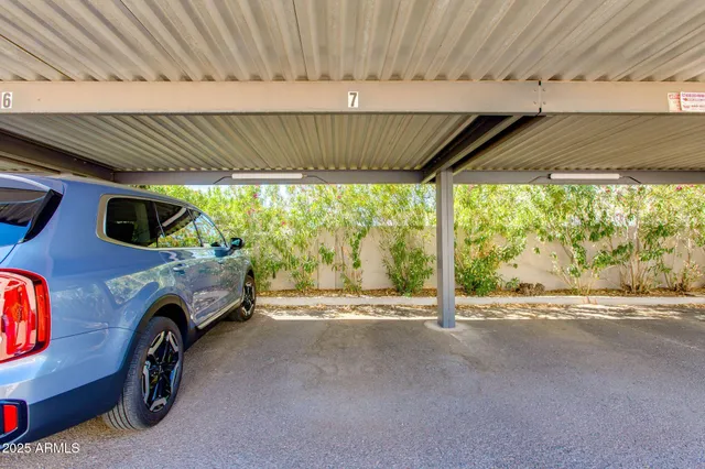 $359,000 | 3640 North 38th Street, Unit 205, Phoenix, AZ 85018