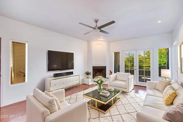 $359,000 | 3640 North 38th Street, Unit 205, Phoenix, AZ 85018