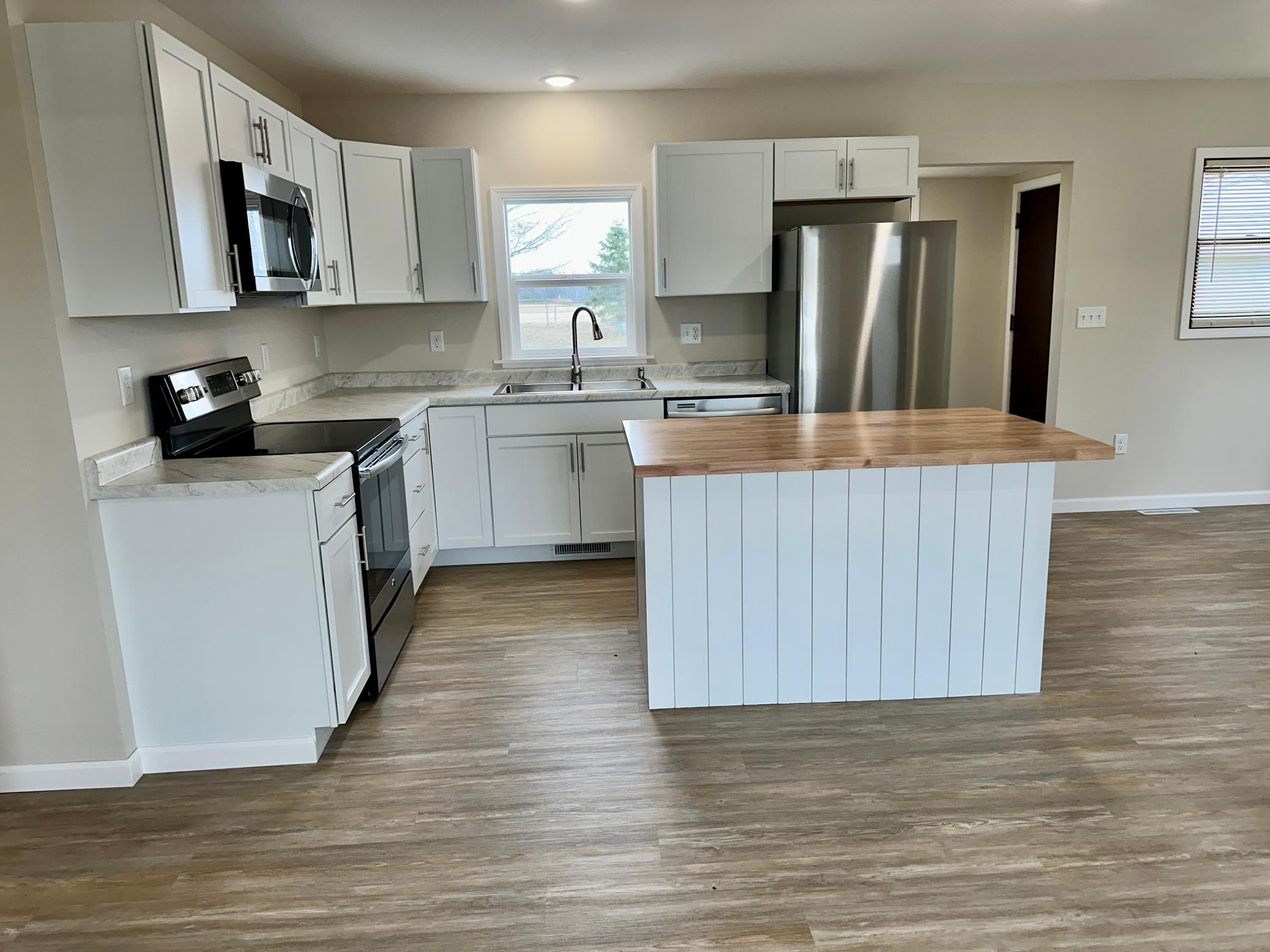 924 Colfax Avenue Southwest Wadena, MN 56482 - Photo 11 of 33